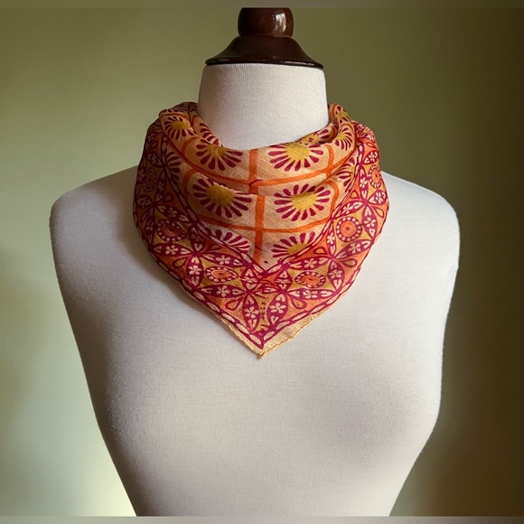 Vintage Accessories - Summer Silk Scarf, Bright Floral Print, Hand Rolled Edges, Batik Square Scarf